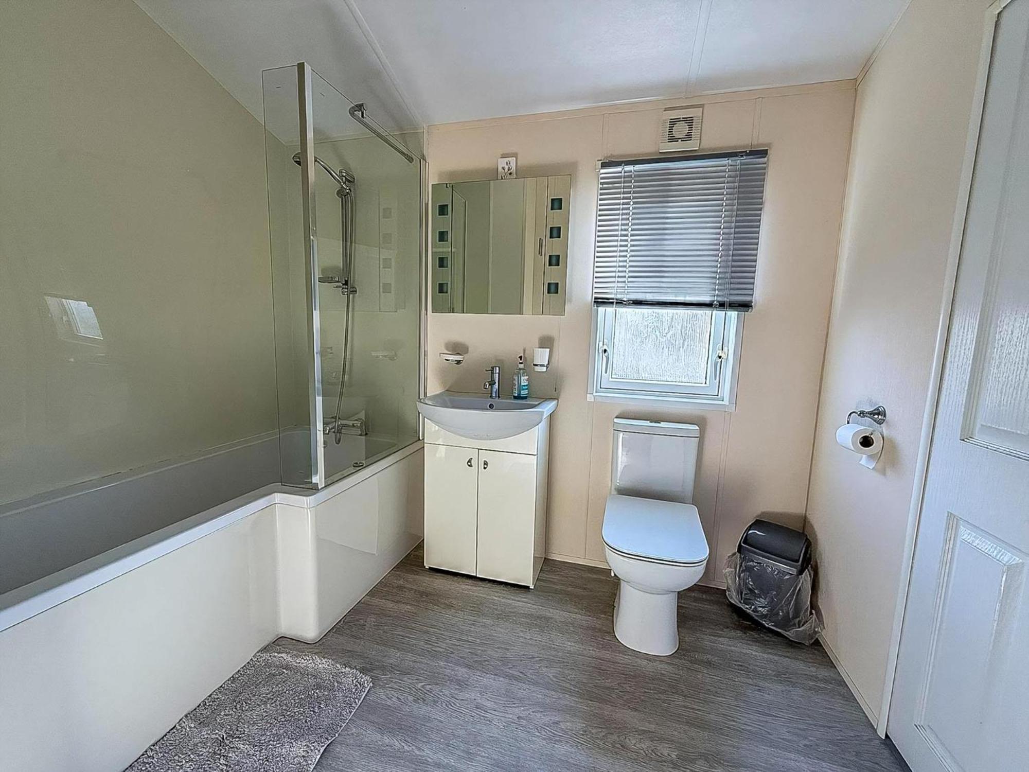 Luxury Lodge At Suffolk Sands Holiday Park Ref 45009Mv Felixstowe Dış mekan fotoğraf